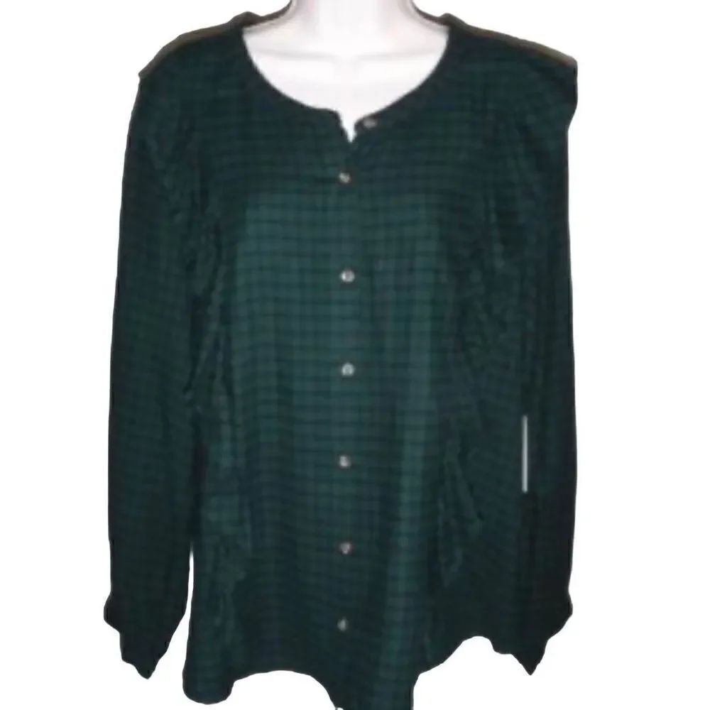 Sonoma women’s front ruffle, green and black, checkered, blouse size large